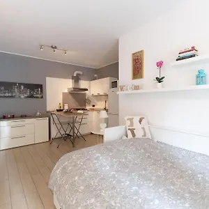 Apartamento Cimoneight, Varese